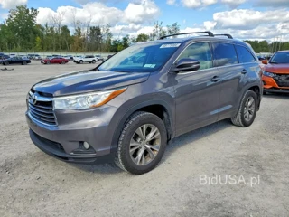 TOYOTA HIGHLANDER XLE