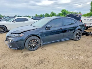 TOYOTA CAMRY XSE