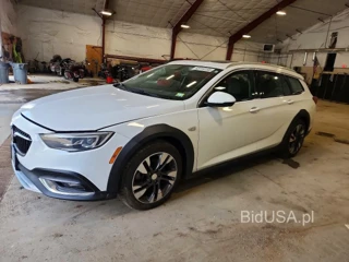 BUICK REGAL TOURX ESSENCE