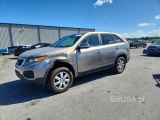 KIA SORENTO LX