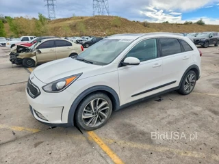 KIA NIRO EX TOURING