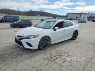 TOYOTA CAMRY XSE