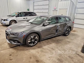 BUICK REGAL TOURX ESSENCE