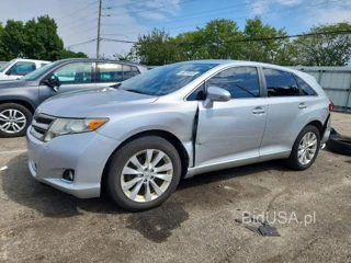 TOYOTA VENZA LE