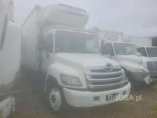 HINO 268A