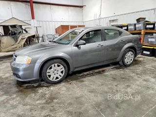 DODGE AVENGER SE