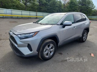 TOYOTA RAV4 HYBRID XLE