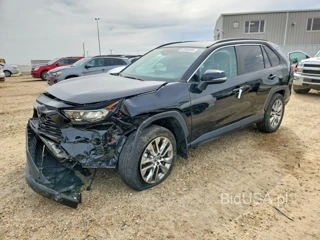 TOYOTA RAV4 XLE