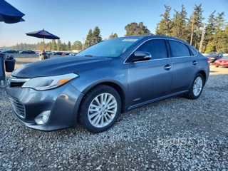 TOYOTA AVALON HYBRID XLE TOURING