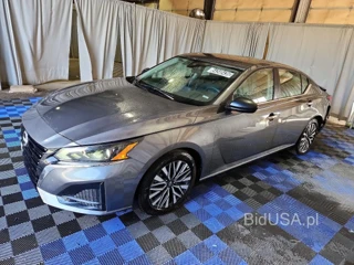 NISSAN ALTIMA SV