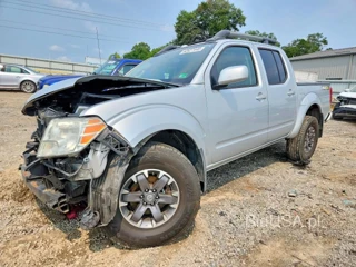NISSAN FRONTIER PRO-4X