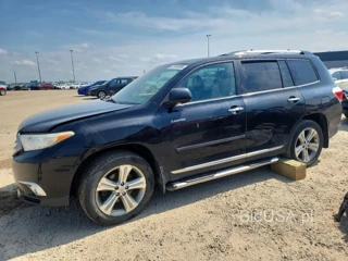 TOYOTA HIGHLANDER LIMITED