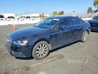 AUDI A4 PREMIUM