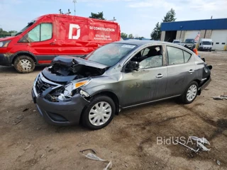 NISSAN VERSA SV