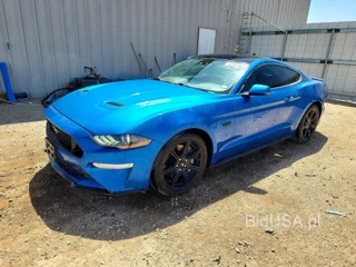 FORD MUSTANG GT