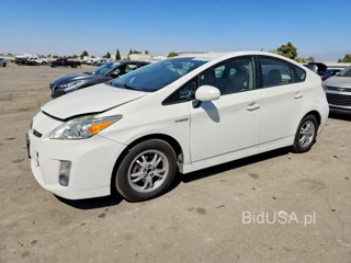 TOYOTA PRIUS III