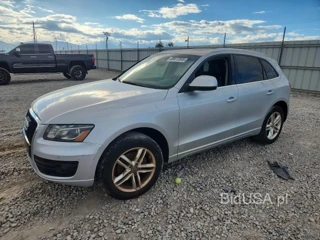 AUDI Q5 3.2
