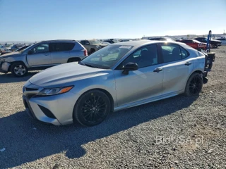 TOYOTA CAMRY SE NIGHTSHADE