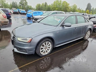 AUDI A4 PREMIUM