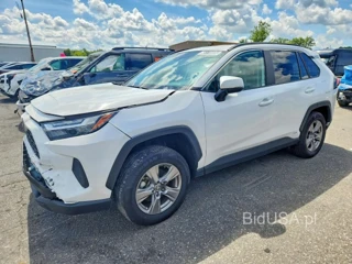 TOYOTA RAV4 HYBRID XLE