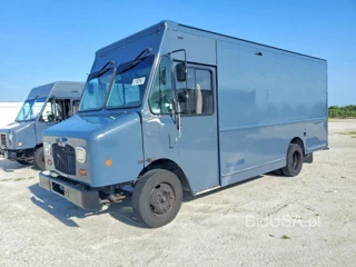 FREIGHTLINER MT45 CHASSIS
