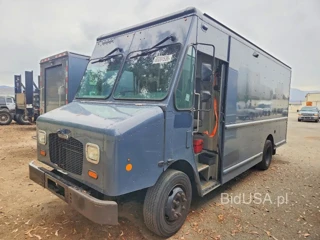 FREIGHTLINER MT45 CHASSIS