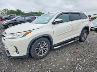 TOYOTA HIGHLANDER XLE