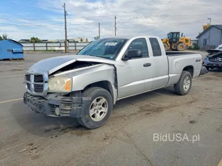 DODGE DAKOTA SLT
