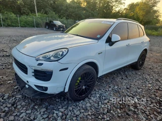 PORSCHE CAYENNE SE HYBRID PLATINUM