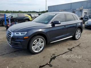 AUDI Q5 PREMIUM PLUS
