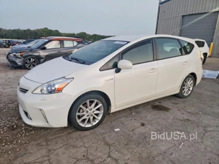 TOYOTA PRIUS V FIVE