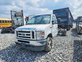 FORD ECONOLINE E450 SUPER DUTY CUTAWAY VAN