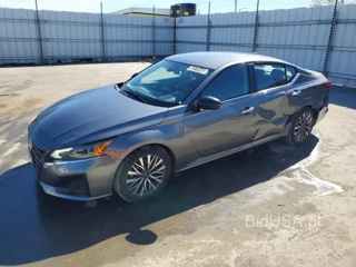 NISSAN ALTIMA SV