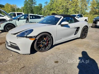 PORSCHE BOXSTER GTS