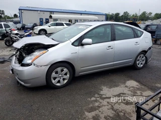 TOYOTA PRIUS BASE