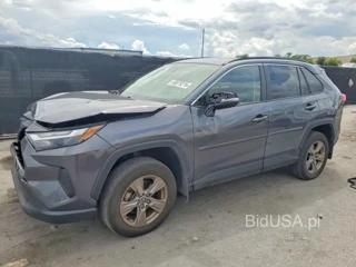 TOYOTA RAV4 HYBRID XLE