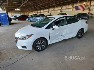 NISSAN VERSA SV