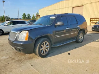GMC YUKON DENALI