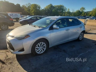 TOYOTA COROLLA LE