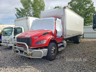 FREIGHTLINER M2