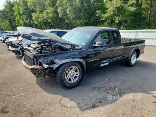 DODGE DAKOTA BASE