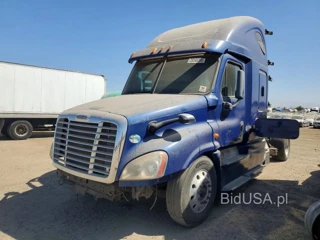 FREIGHTLINER CASCADIA