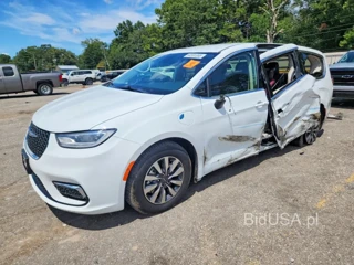 CHRYSLER PACIFICA HYBRID TOURING L