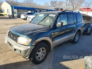 MITSUBISHI MONTERO