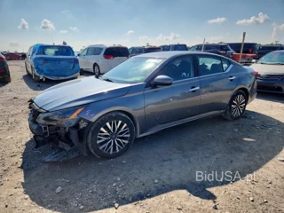 NISSAN ALTIMA SV
