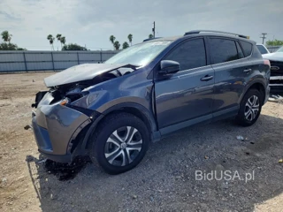 TOYOTA RAV4 LE