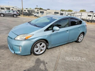TOYOTA PRIUS FIVE