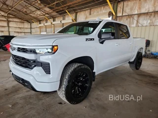 CHEVROLET SILVERADO K1500 RST