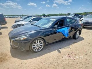 MAZDA 3 GRAND TOURING