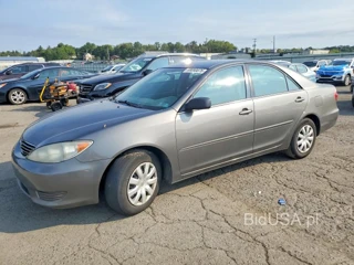 TOYOTA CAMRY STANDARD